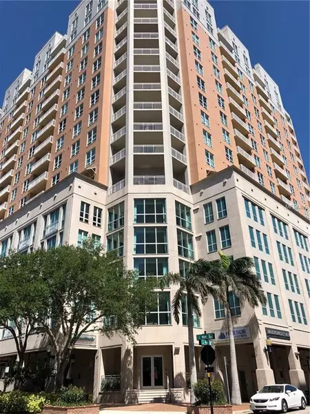 1350 MAIN ST #1304, Sarasota, FL 34236