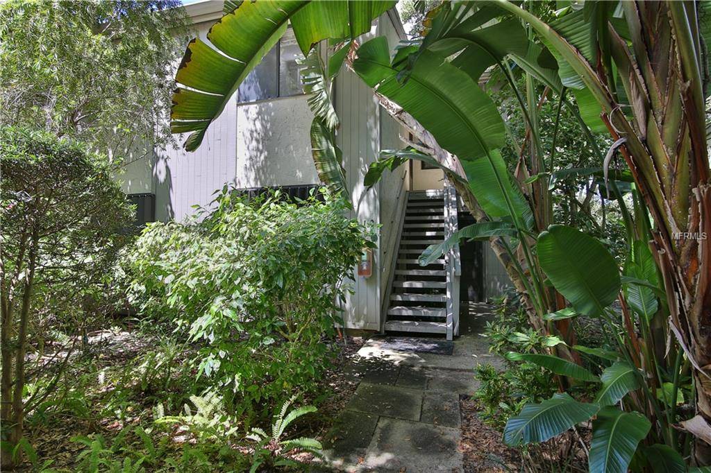 1512 PELICAN COVE RD #239, Sarasota, FL 34231