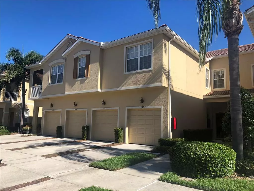 Sarasota, FL 34243,3682 PARKRIDGE CIR #27-102