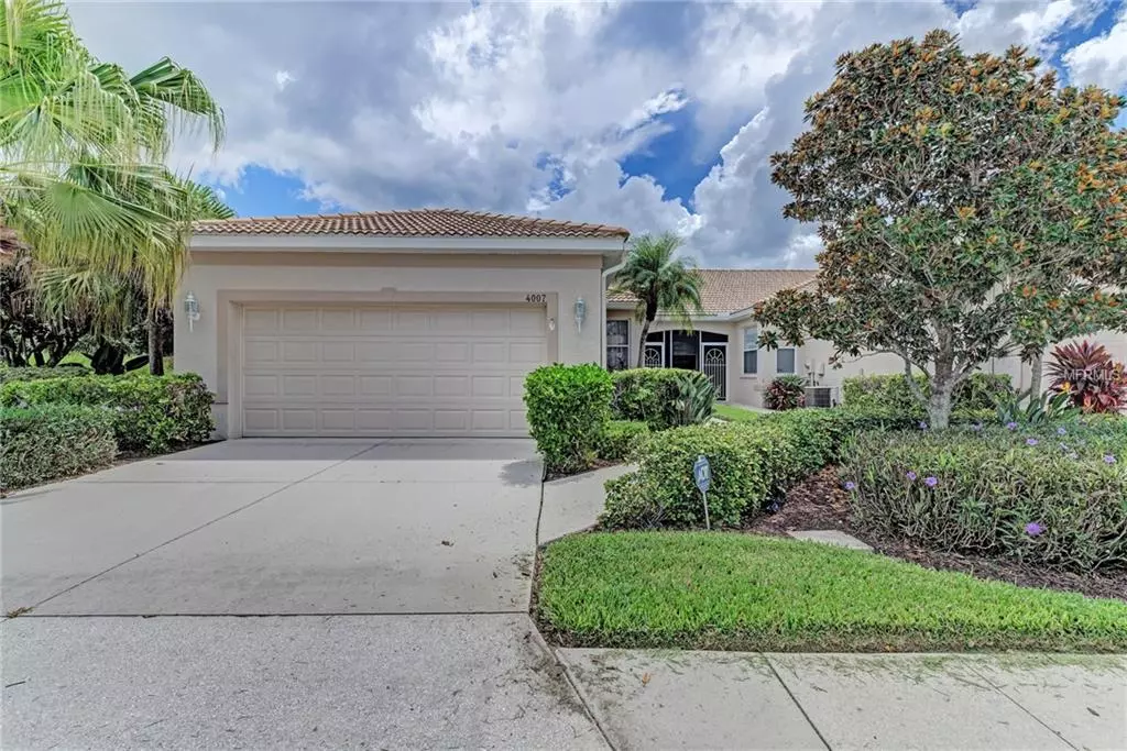 Sarasota, FL 34243,4007 CASCADE FALLS DR