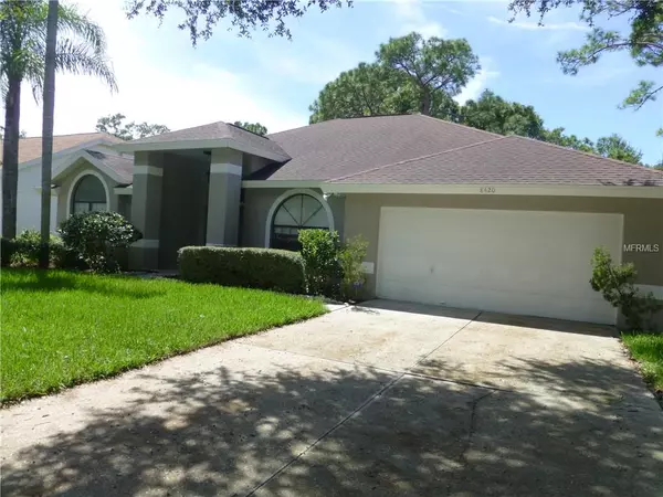 Sarasota, FL 34243,8420 PALM LAKES CT