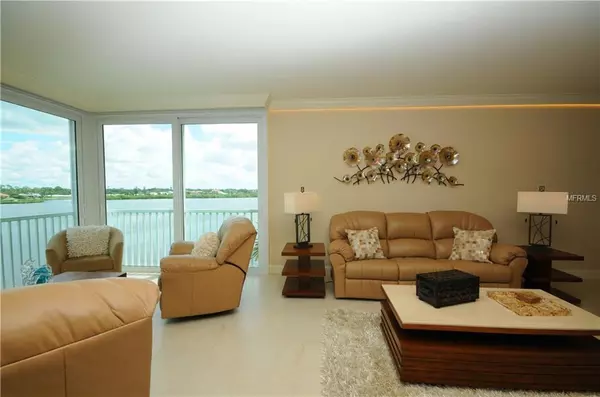 Sarasota, FL 34242,1280 DOLPHIN BAY WAY #404