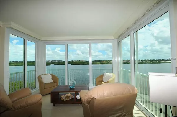 Sarasota, FL 34242,1280 DOLPHIN BAY WAY #404