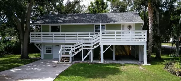 401 PENNSYLVANIA AVE, Crystal Beach, FL 34681