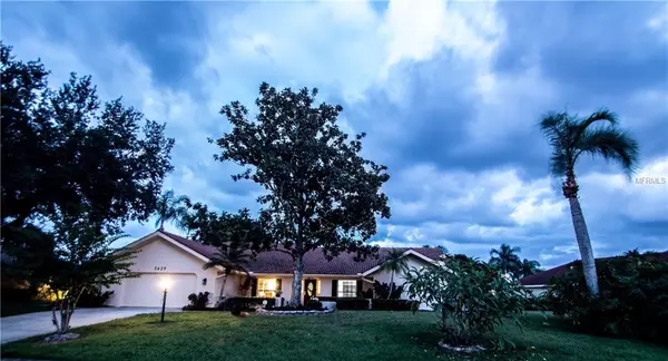 5629 COUNTRY LAKES DR, Sarasota, FL 34243