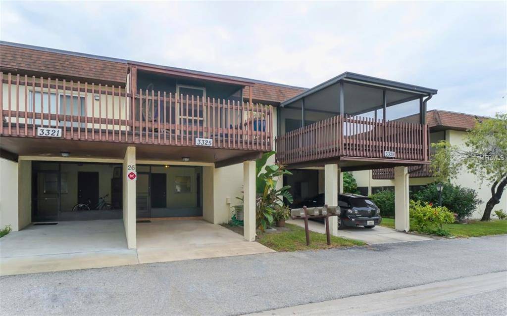 3325 RAMBLEWOOD PL, Sarasota, FL 34237
