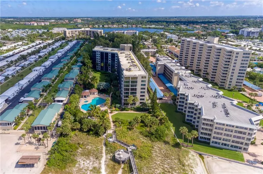 5880 MIDNIGHT PASS RD #210, Sarasota, FL 34242