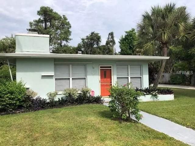 1743 LIVINGSTONE ST, Sarasota, FL 34231