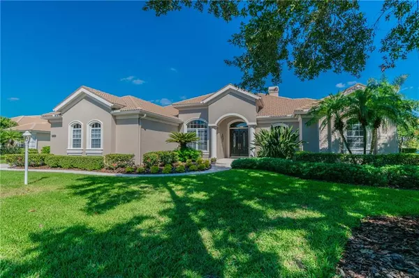 8123 LONE TREE GLN, Lakewood Ranch, FL 34202