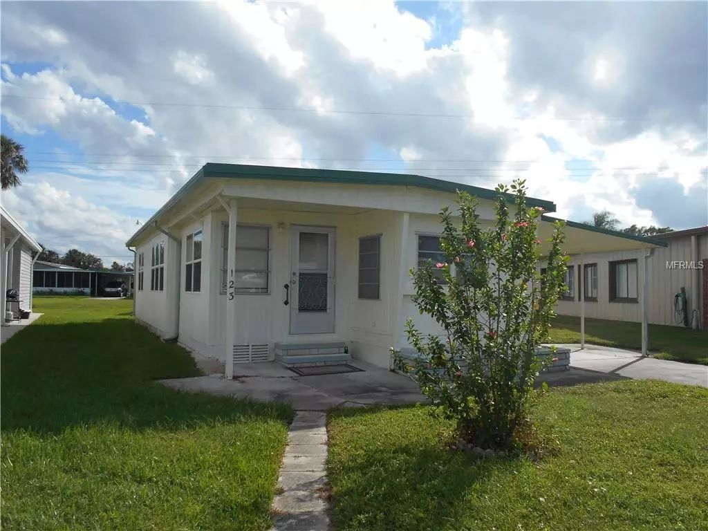 Palmetto, FL 34221,123 LAKEVIEW DR