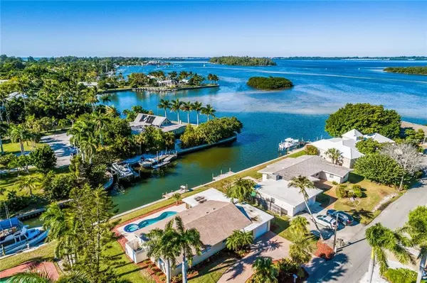 619 BAYVIEW DR, Longboat Key, FL 34228