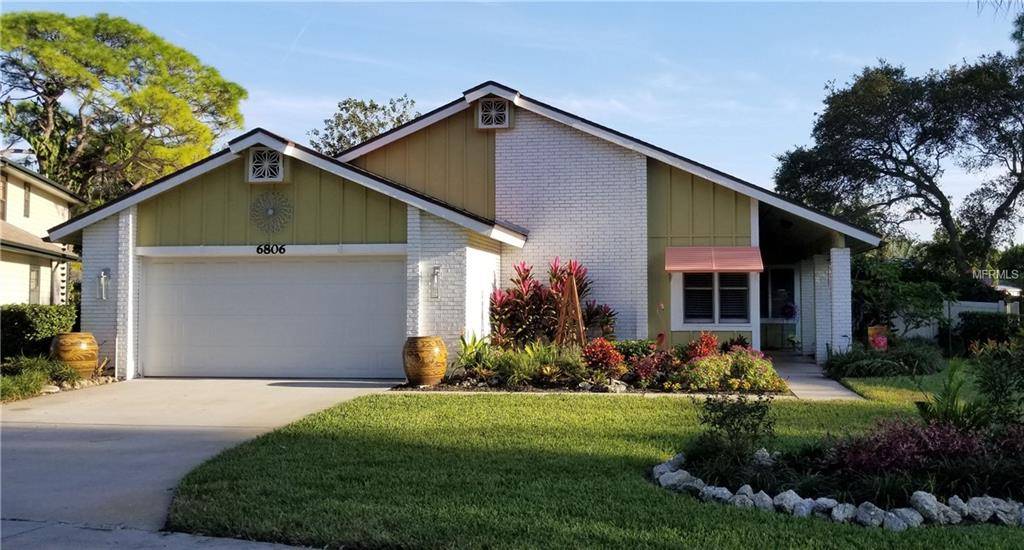 6806 ARBOR OAKS CIR, Bradenton, FL 34209