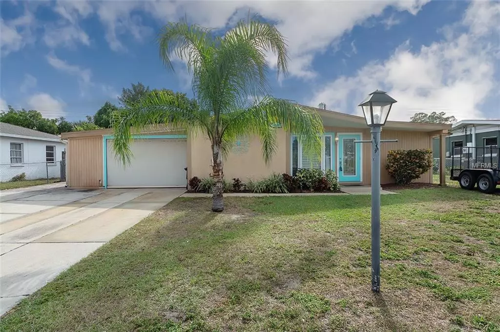 Bradenton, FL 34207,2220 HOLYOKE AVE