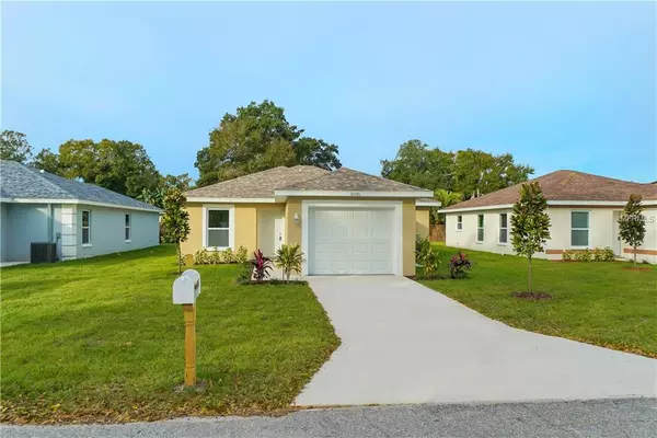 4045 LOCUST AVE, Sarasota, FL 34234