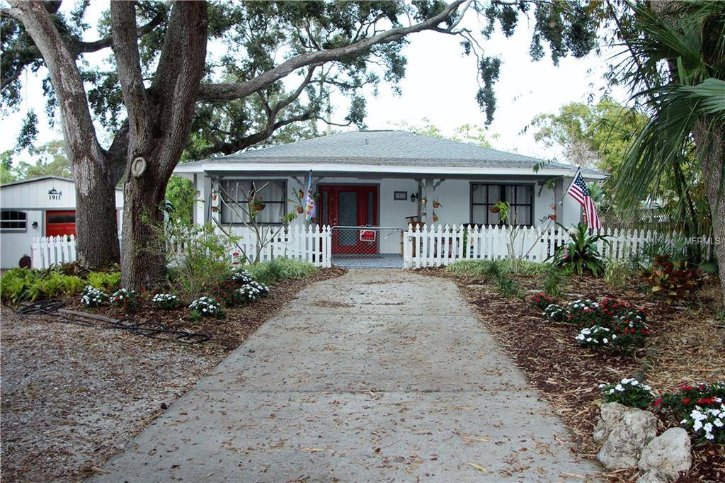 1911 2ND AVE E, Bradenton, FL 34208