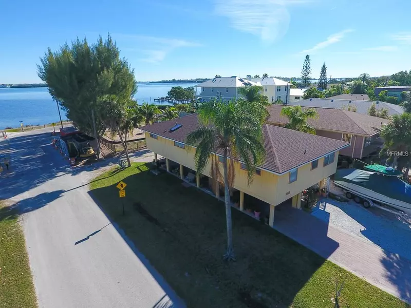 2419 AVENUE B, Bradenton Beach, FL 34217