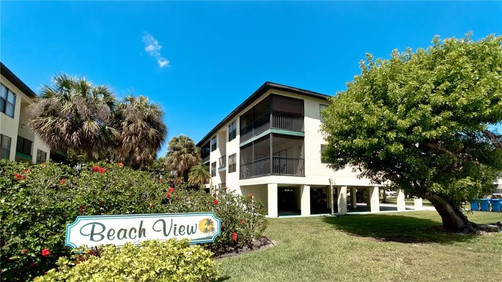 3704 6TH AVE #7, Holmes Beach, FL 34217