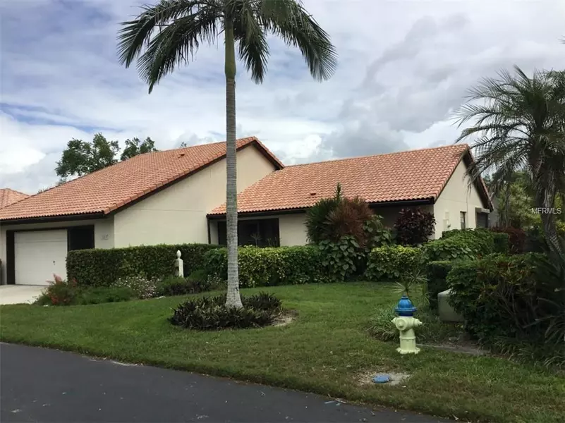 227 LAUREL HOLLOW DR #82, Nokomis, FL 34275