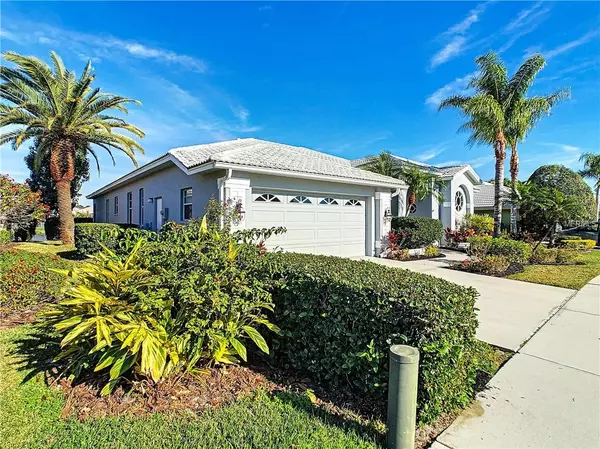 Sarasota, FL 34238,8957 HUNTINGTON POINTE DR