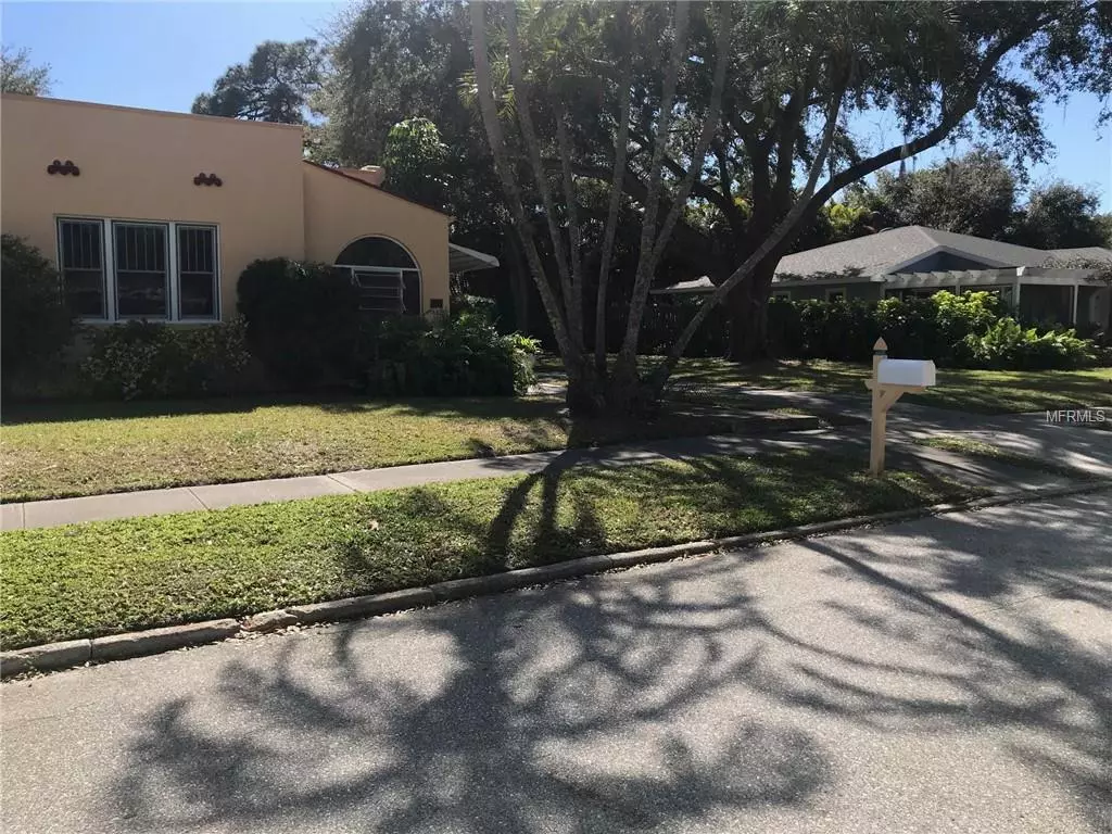 Sarasota, FL 34239,1826 CLEMATIS ST