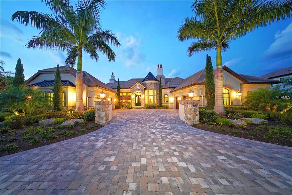 16115 BAYCROSS DR, Lakewood Ranch, FL 34202