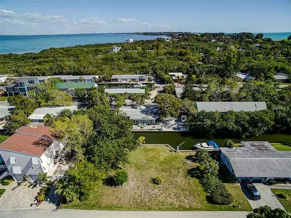 656 TARAWITT DR, Longboat Key, FL 34228