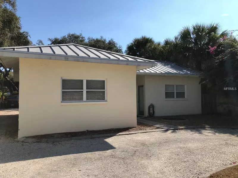 3225 S OSPREY AVE, Sarasota, FL 34239