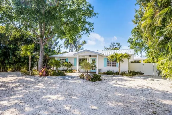 Anna Maria, FL 34216,318 HARDIN AVE