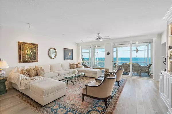 Longboat Key, FL 34228,2450 HARBOURSIDE DR #233