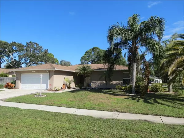 3828 GATEWOOD DR, Sarasota, FL 34232