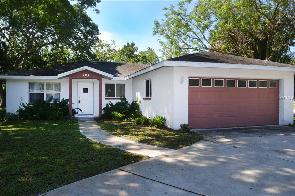4304 E DRAKE BLVD, Bradenton, FL 34203