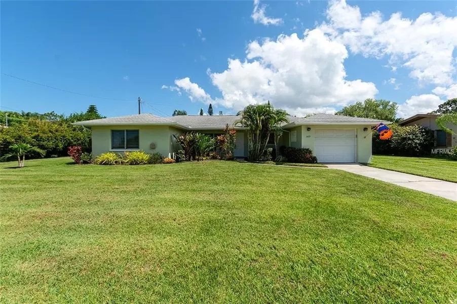 2473 DAVIS BLVD, Sarasota, FL 34237