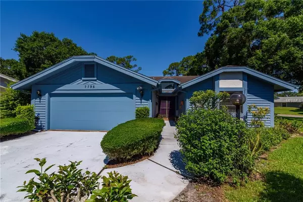 Sarasota, FL 34243,7798 PINE TRACE DR