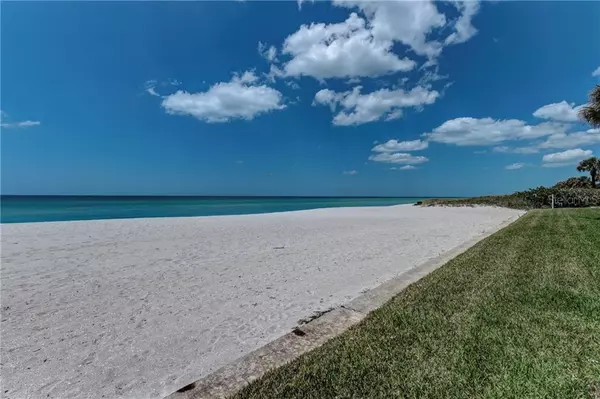 Longboat Key, FL 34228,3235 GULF OF MEXICO DR #A206