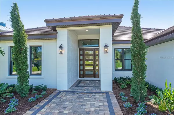 7767 HOLIDAY DR N, Sarasota, FL 34231