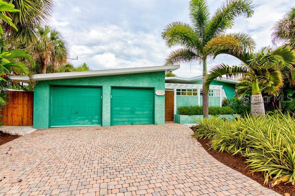 775 N SHORE DR, Anna Maria, FL 34216