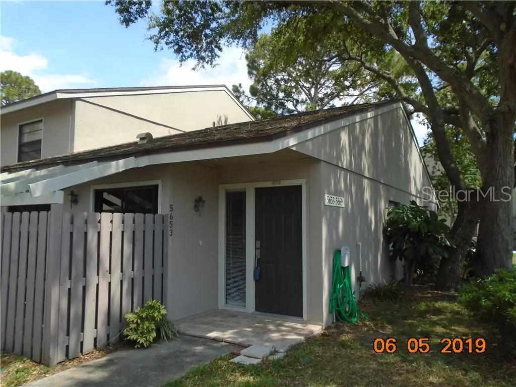 Sarasota, FL 34231,5653 SUMMER SIDE LN #32A