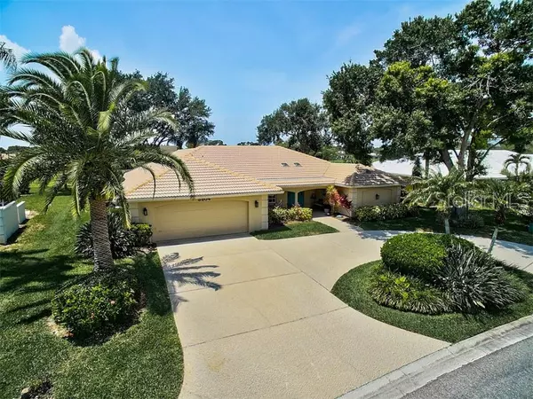 Sarasota, FL 34238,3804 SPYGLASS HILL RD