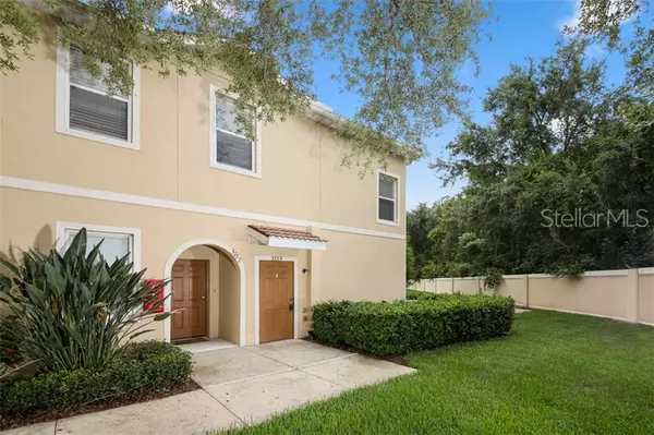 Sarasota, FL 34243,3727 PARKRIDGE CIR #6-106