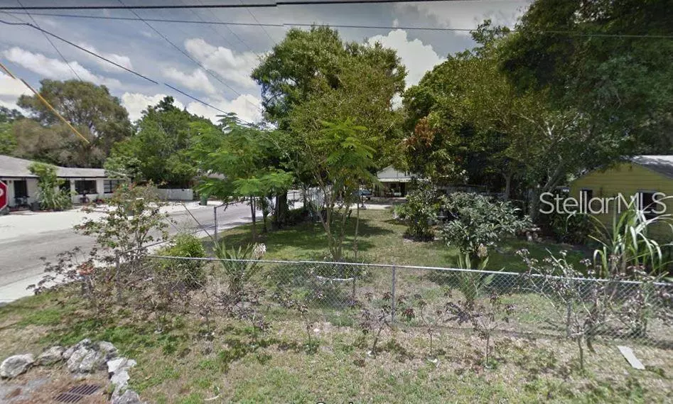 2101 11TH ST W, Bradenton, FL 34205