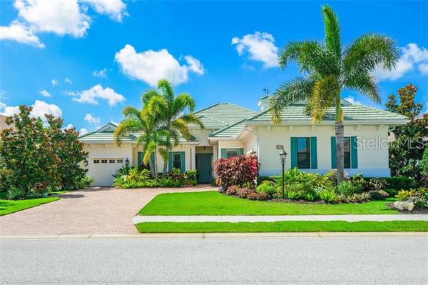 15230 HELMSDALE PL, Lakewood Ranch, FL 34202