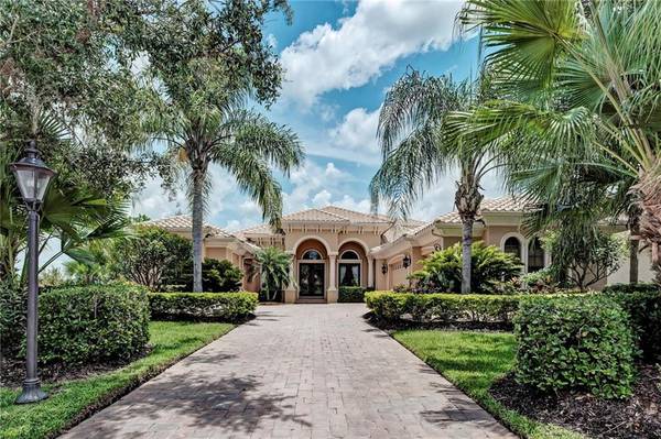 3549 FOUNDERS CLUB DR, Sarasota, FL 34240