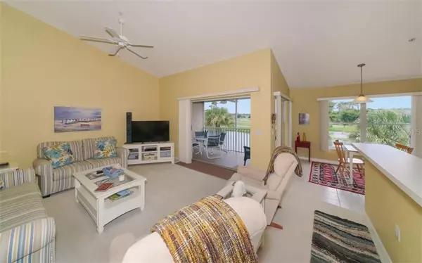 Sarasota, FL 34241,5240 HYLAND HILLS AVE #1424