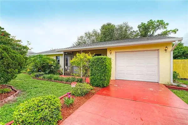 307 COWRY RD, Venice, FL 34293