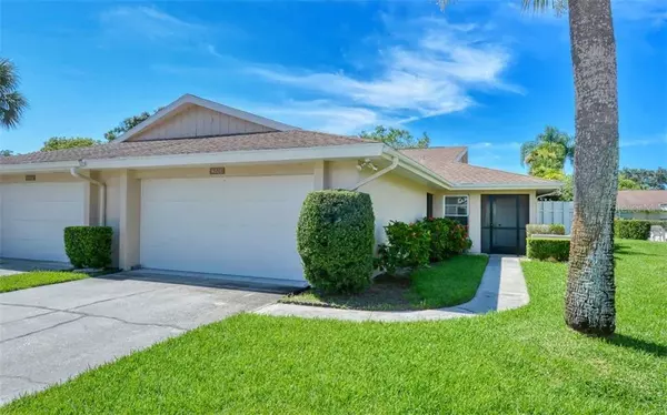 4226 CENTER GATE LN #9, Sarasota, FL 34233