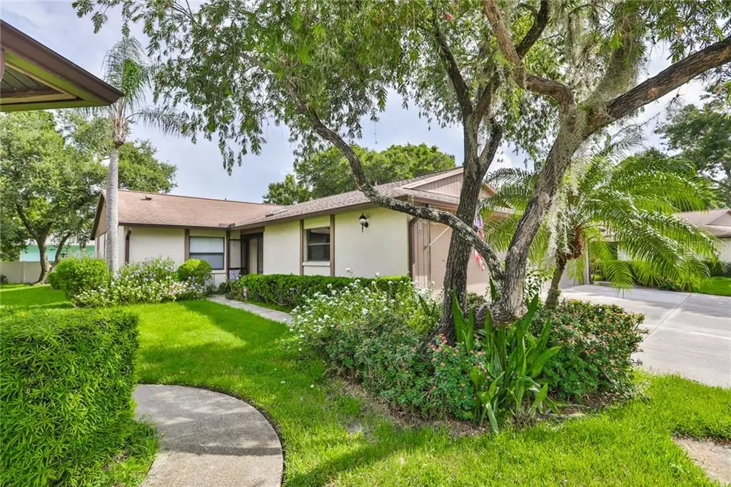 Sarasota, FL 34232,501 OAK HILL CIR #41