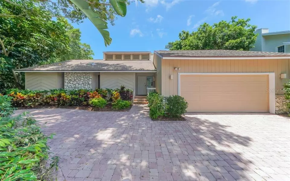 5348 SIESTA CT, Sarasota, FL 34242