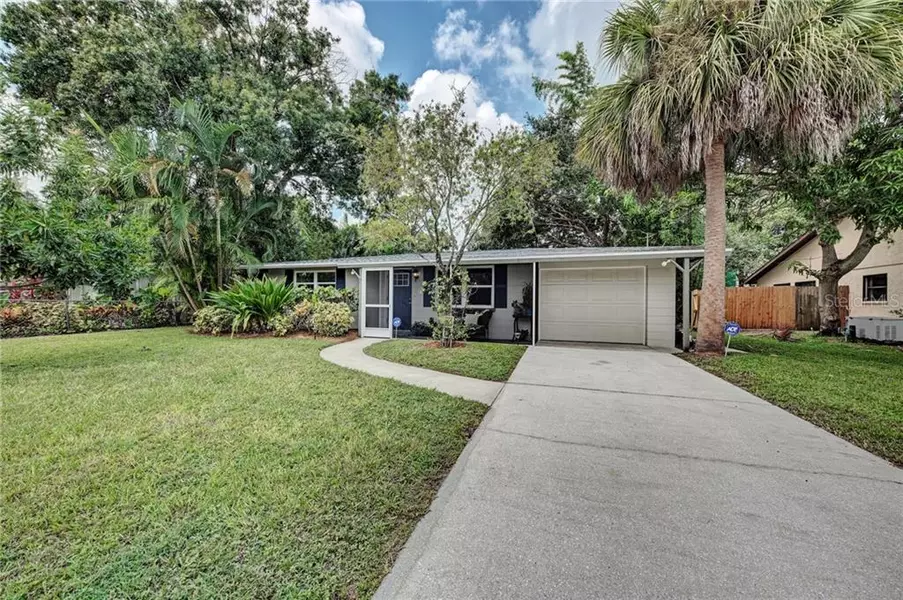 3322 BELMONT BLVD, Sarasota, FL 34232