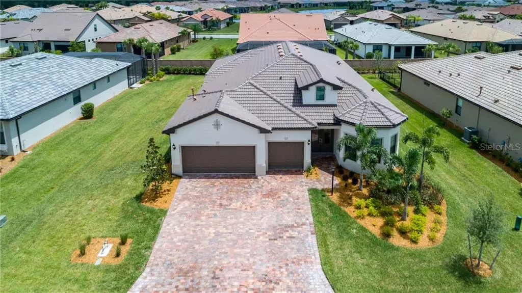 16739 BLACKWATER TER, Lakewood Ranch, FL 34202