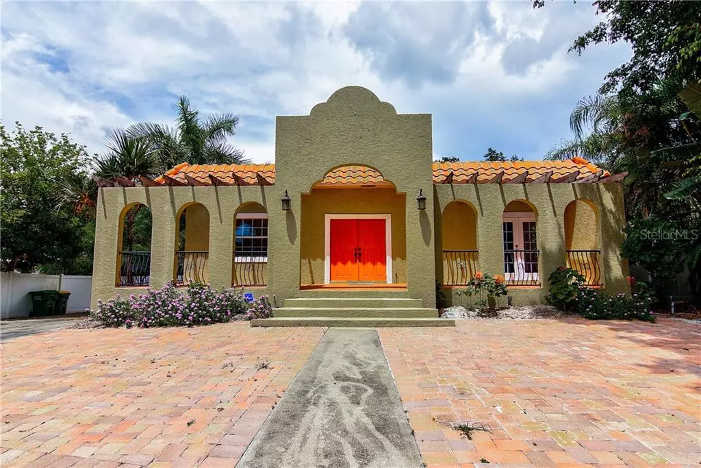 Sarasota, FL 34239,1521 SIESTA DR